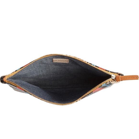 Clare V snake embossed fold-over clutch - Picture 4 of 9